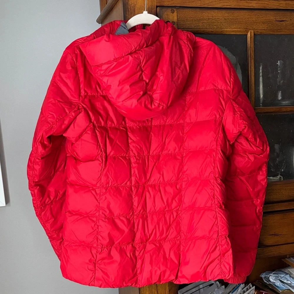 Canada Goose Scarlet Puffer Jacket - Picture 8 of 10
